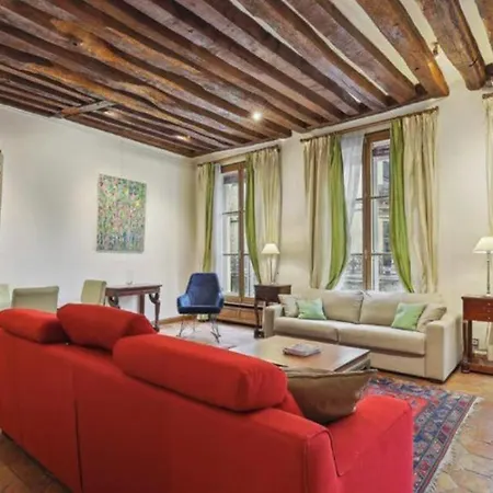 Апартаменты Marais Historical Center Parisian 3br Ouvert
